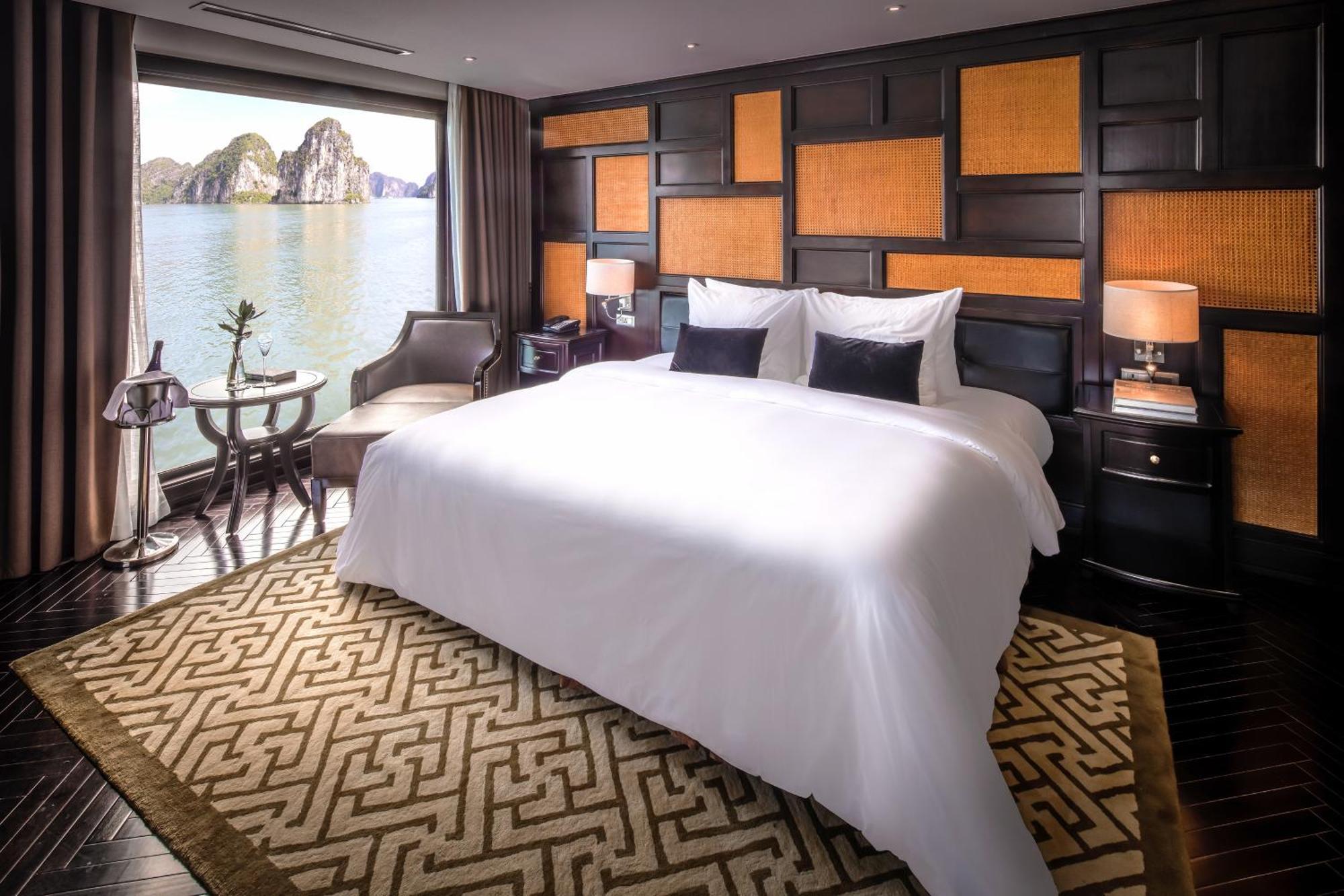 Ambassador Cruise Halong Bay Hotel Ha Long Exterior photo